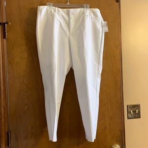 Dress Barn Roz&Ali crop pants